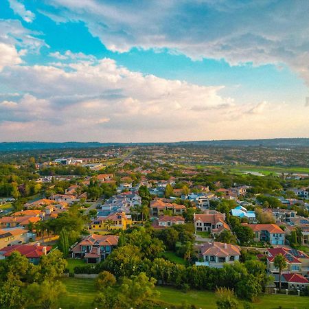 Blueberry Hill Hotel Роодепоорт Екстериор снимка